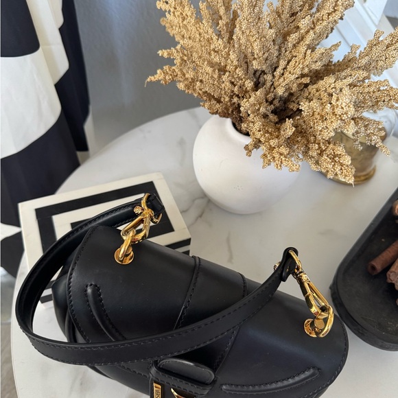 Authentic Versace Virtus Black Leather Shoulder Bag with Gold Accents - Picture 3 of 15